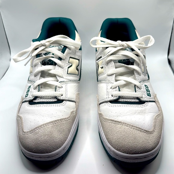 New Balance Other - New Balance 550 Men’s Size 11 - Like New Green and White with cream toes